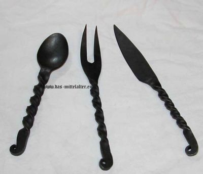 knive, fork, spoon